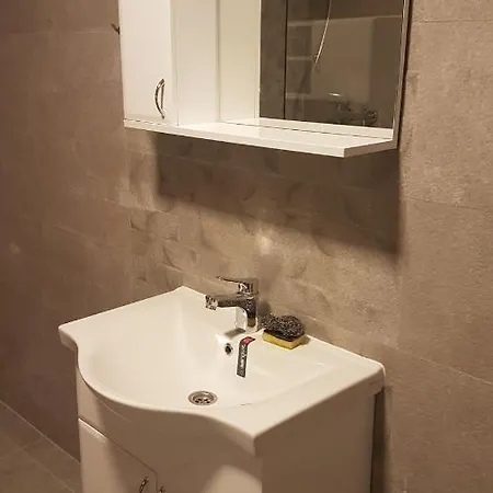 Apartman Tara *